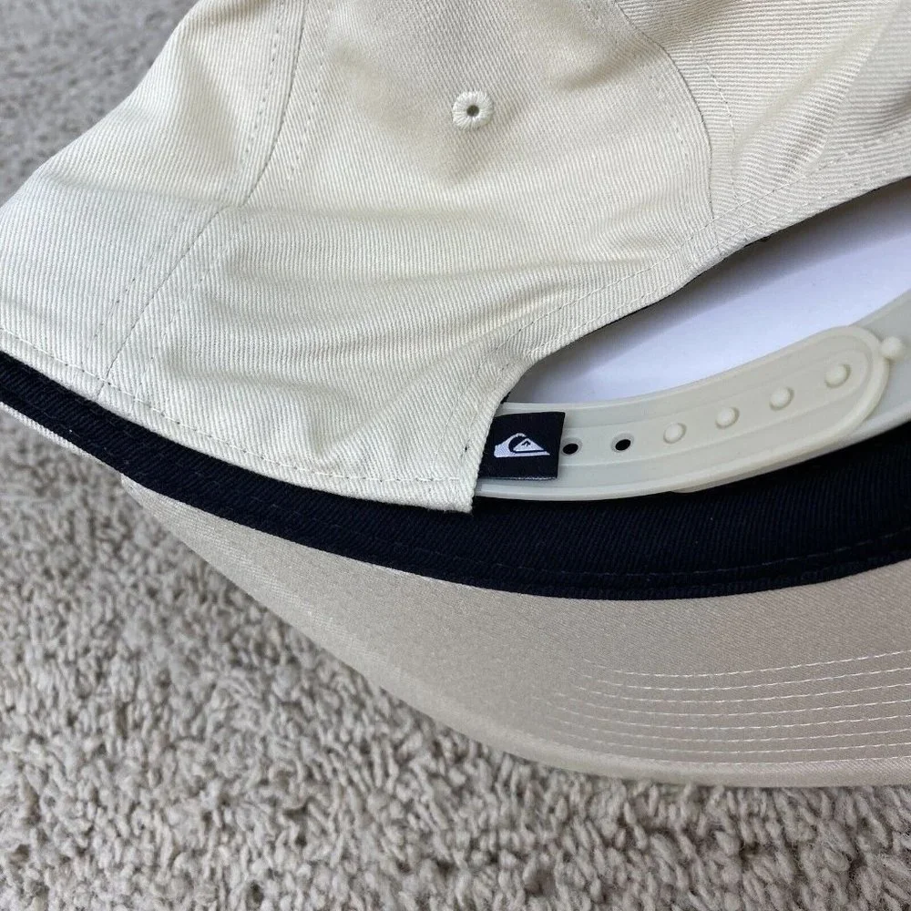 Quiksilver Mean Doggin Hat‎ Birch & Black Rose Skull Snapback Baseball Cap NWT